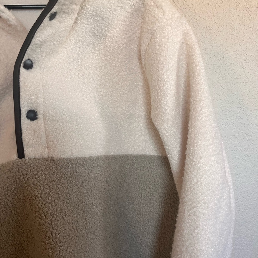 Old Navy Teddy Pullover - Cream and White - Picture 5 of 7
